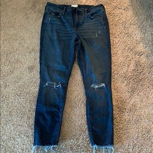 Universal Thread High Rise Destroyed Skinny Jean